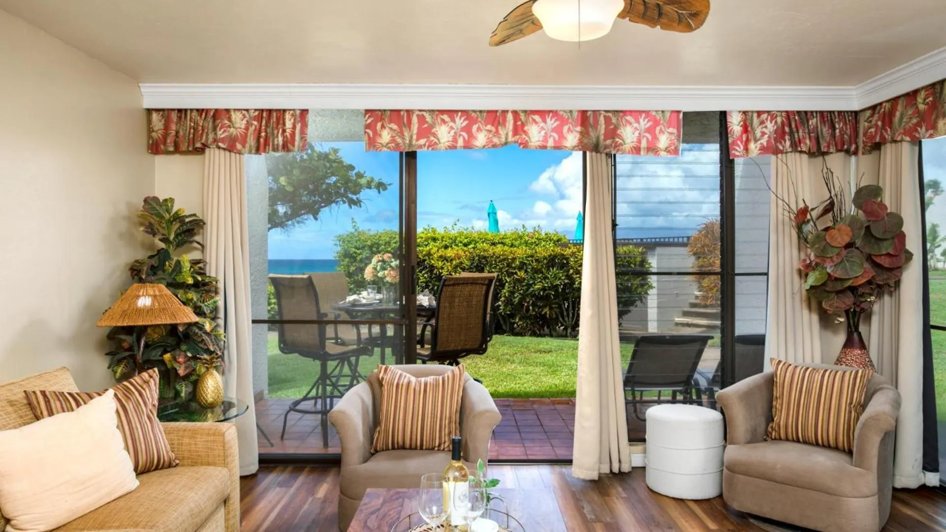 Daire Kbm Resorts Free Car Napili Point Oceanfront Stunning 1-Bedroom Villa Turtle Views Nap-A25