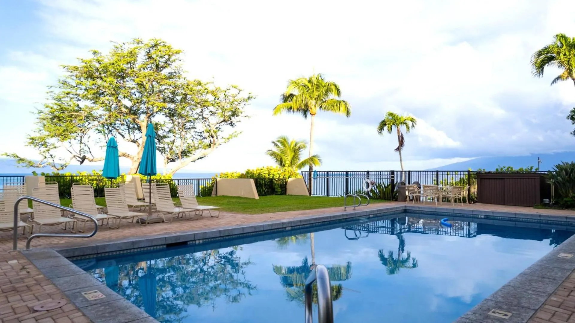 Apartment Kbm Resorts Free Car Napili Point Nap-A25 Stunning Ocean Front Villa Turtle Views Kapalua
